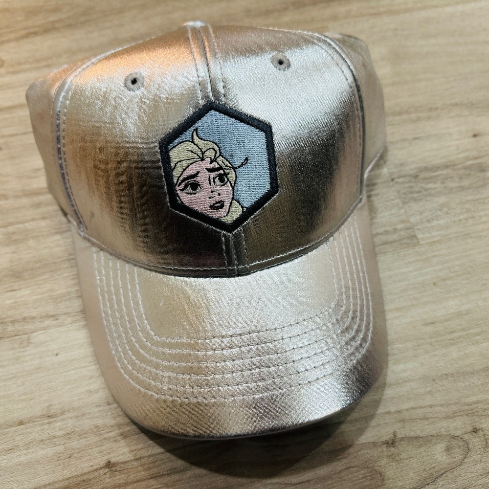 Difuzed - Disney Frozen 2 Elsa Adjustable Cap, Unisex, Silver/metallic fabric